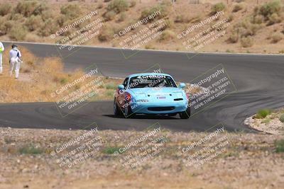 media/Jun-01-2025-CalClub SCCA (Sun) [[eae223c5dd]]/Group 5/Qualifying/